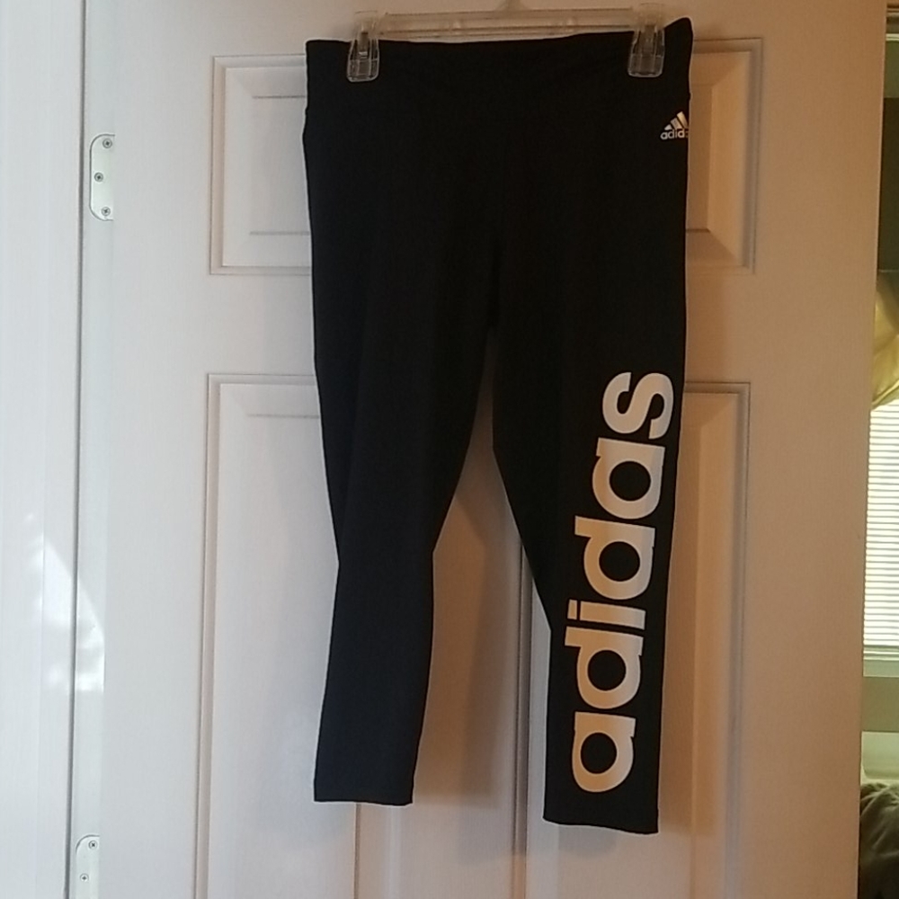 Black Adidas climalite crop leggings